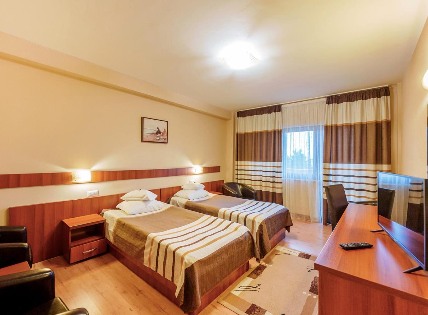 Hotel Crisana Arad Exterior foto