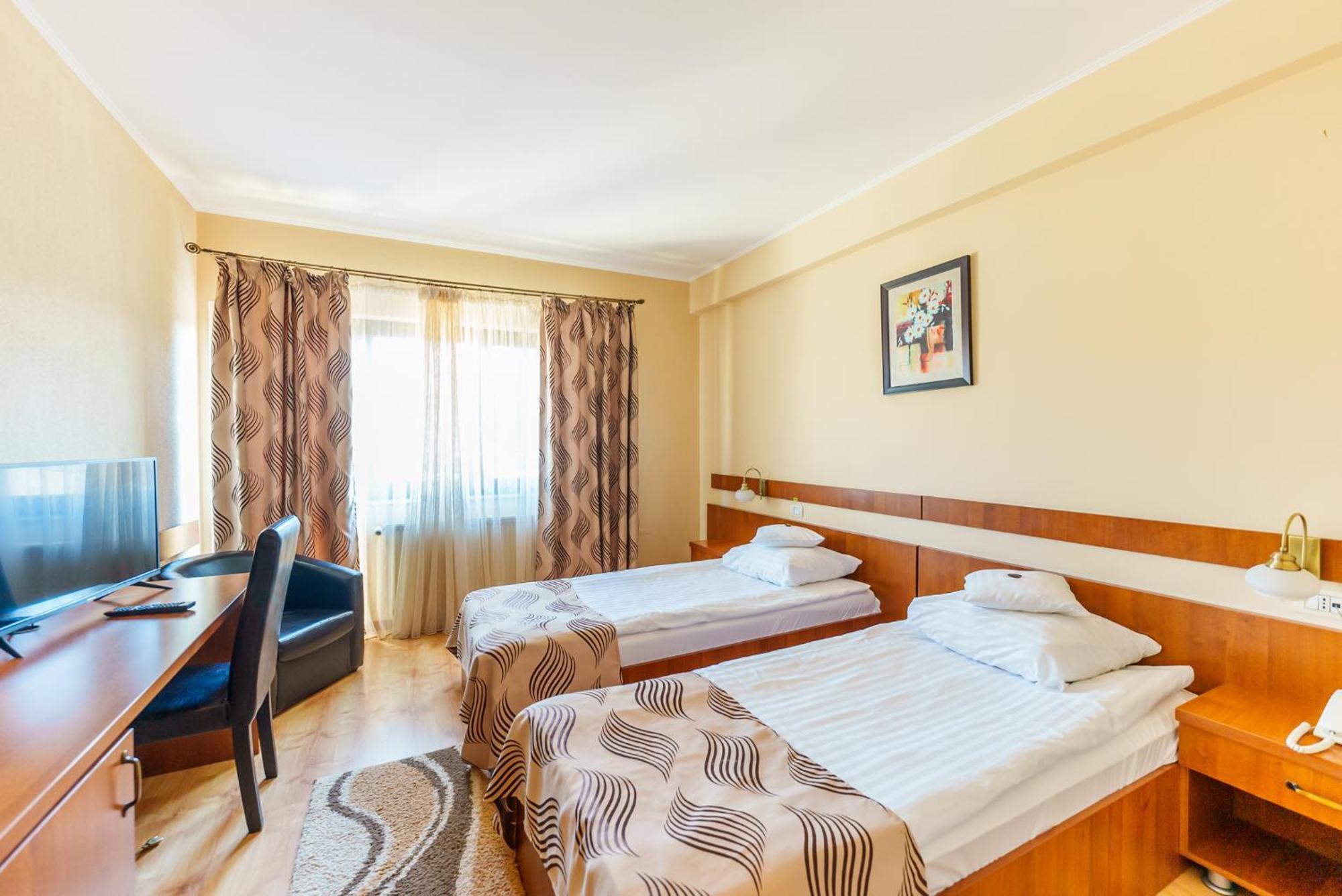 Hotel Crisana Arad Exterior foto